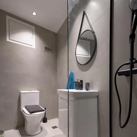Apartment Ermou Street 1 Bedroom 4 Persons By Mps